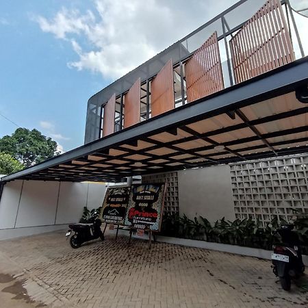 Urbanview Hotel Subali بوروكيرتو المظهر الخارجي الصورة