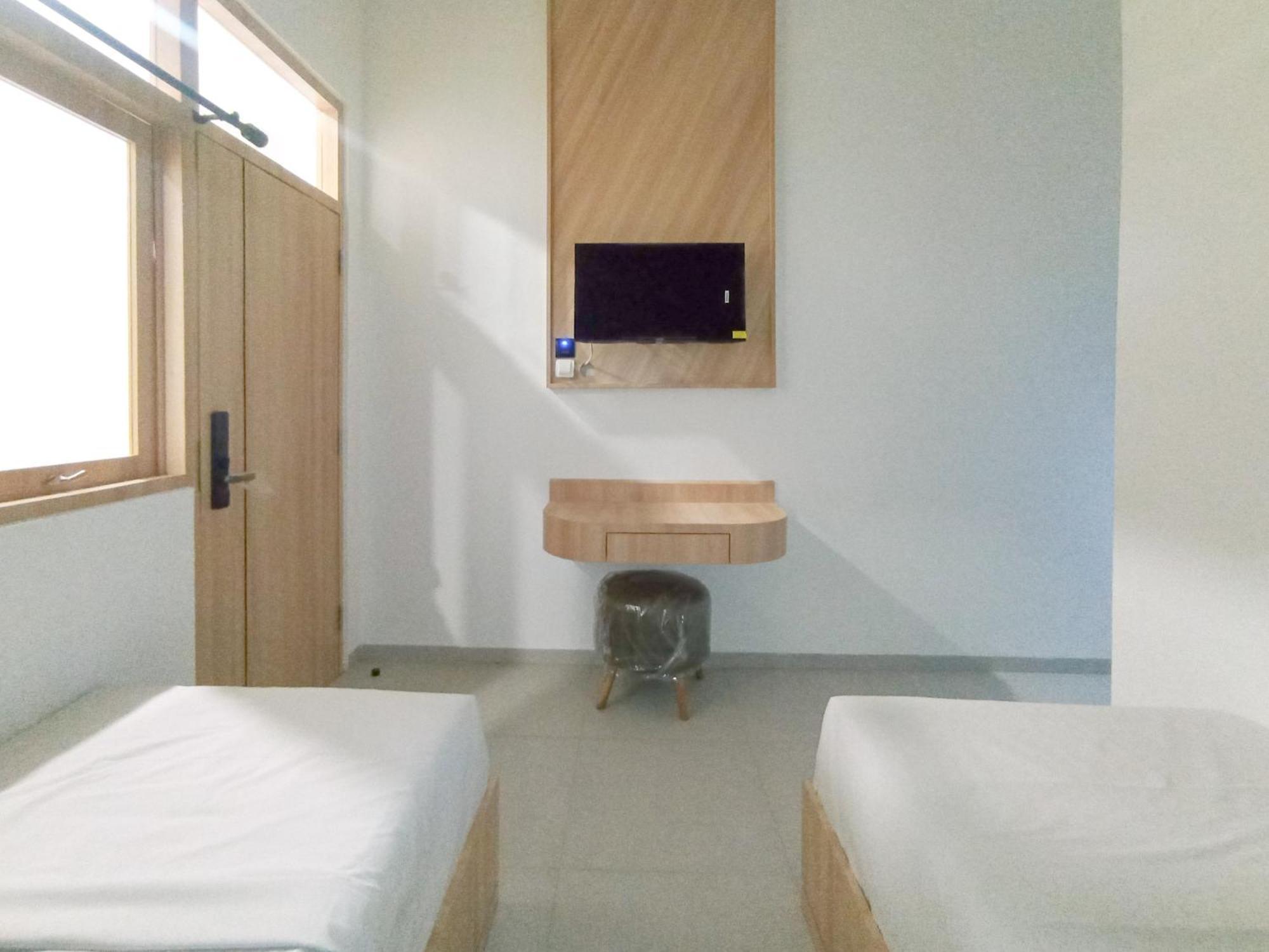 Urbanview Hotel Subali بوروكيرتو المظهر الخارجي الصورة
