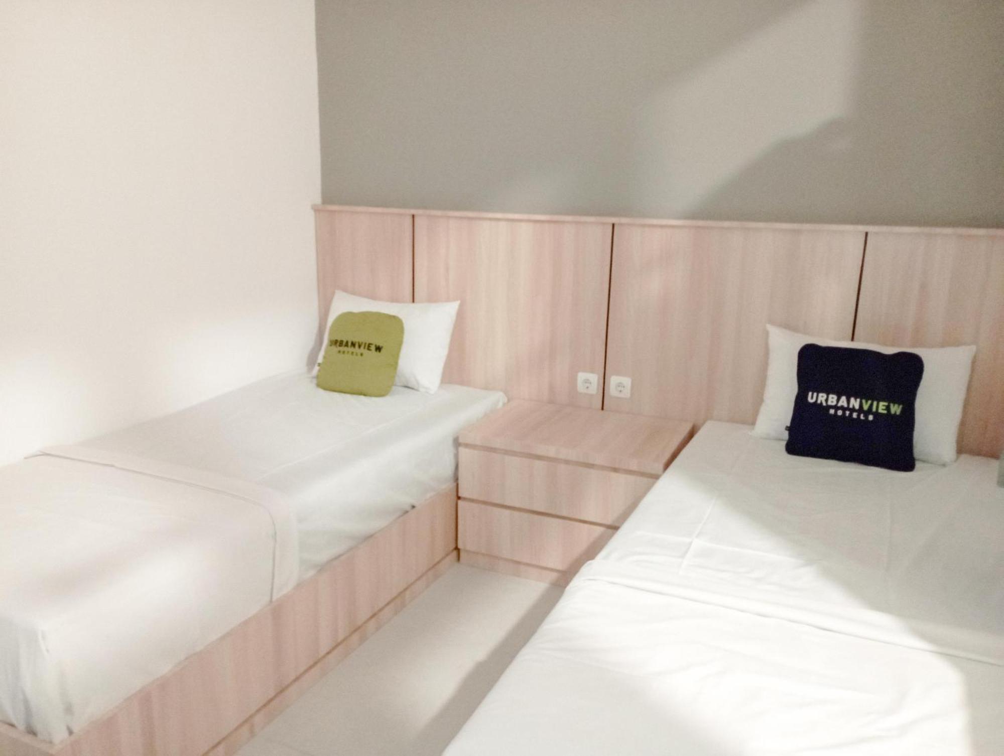 Urbanview Hotel Subali بوروكيرتو المظهر الخارجي الصورة