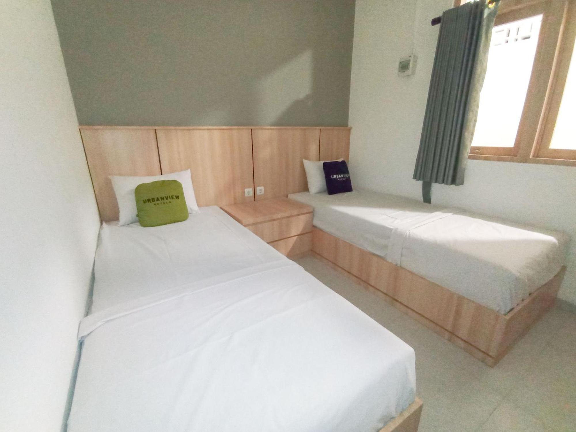 Urbanview Hotel Subali بوروكيرتو المظهر الخارجي الصورة